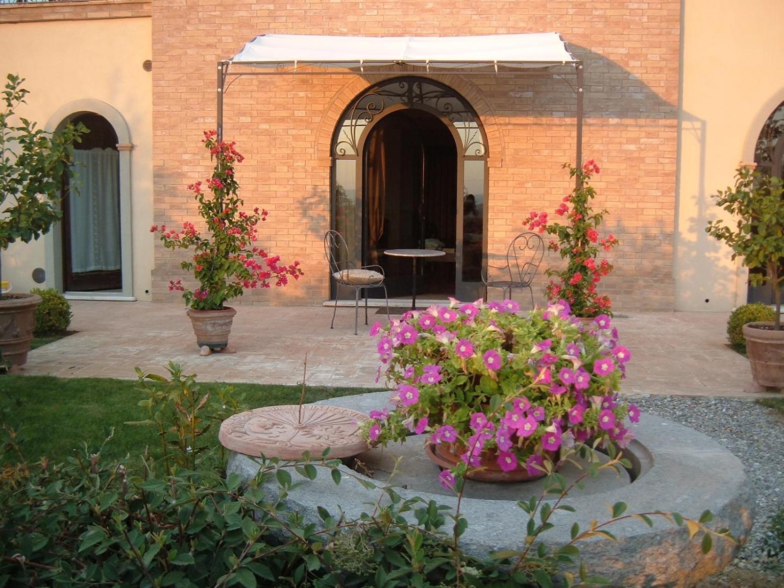 Villa La Valiana - Full Estate In Montepulciano - Heated Pool Valiano Pokój zdjęcie